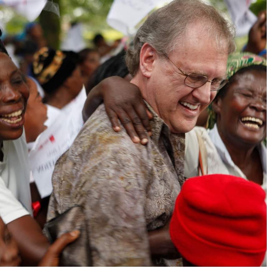 stephen lewis in a crowd